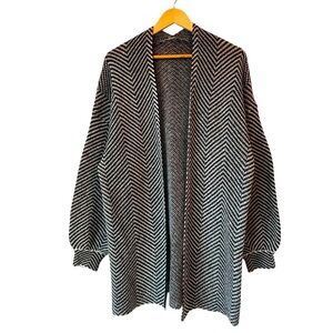 Chevron Pattern Open Front Cardigan Oversized Sweater - Black and White, Small